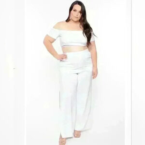 PLUS SIZE ANDREA CROP TOP AND  FLARE PANTS SET - WHITE SIZE 2X NWOT
